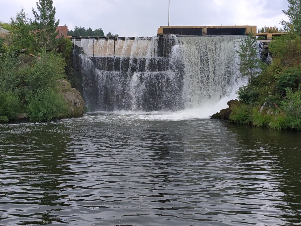 Водопад Карпысак в Новосибирске