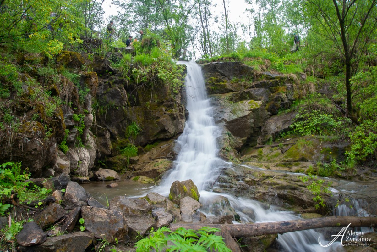 Бердские скалы водопад Бучило