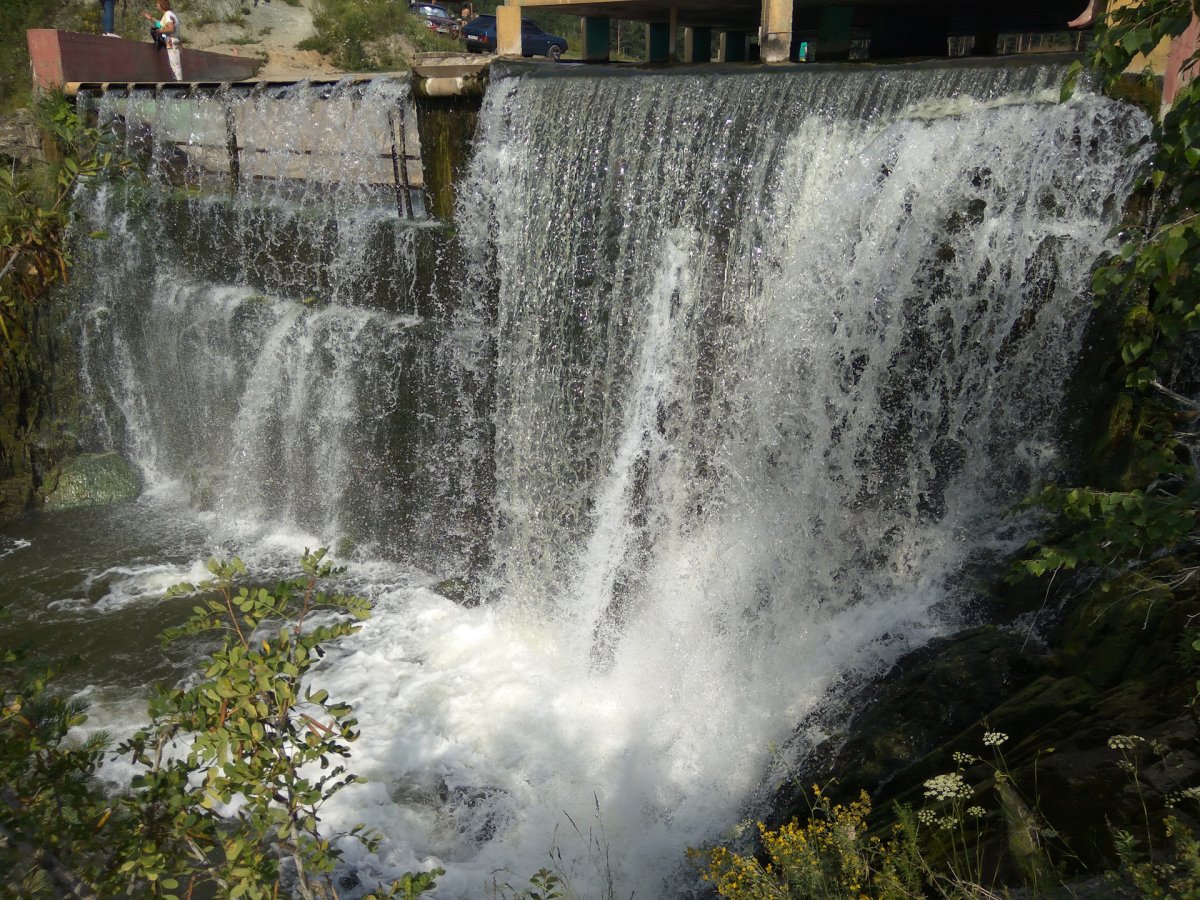 Карпысакский водопад Новосибирская область