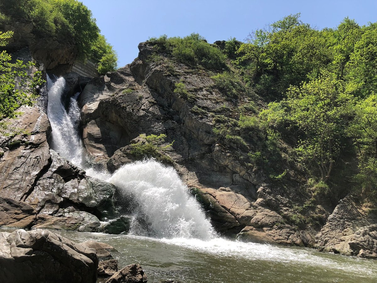 Хучнинский водопад в Дагестане