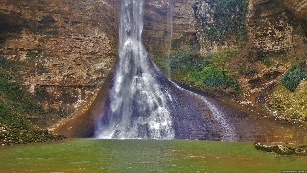 Кодорское ущелье Шакуранский водопад