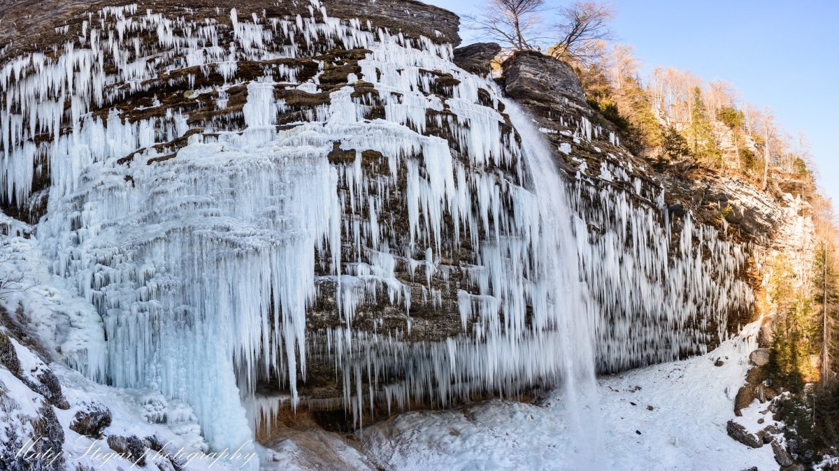 Капустинский водопад Псебай зимой