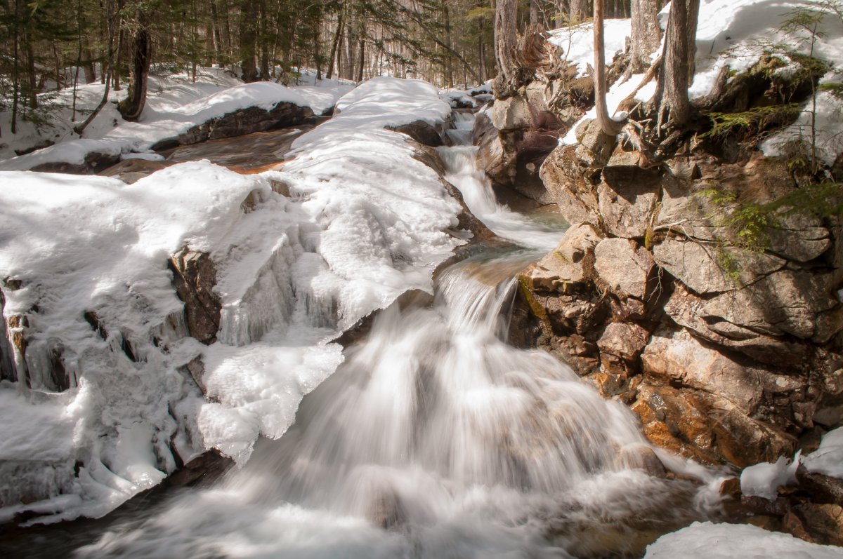Камышлинский водопад зима