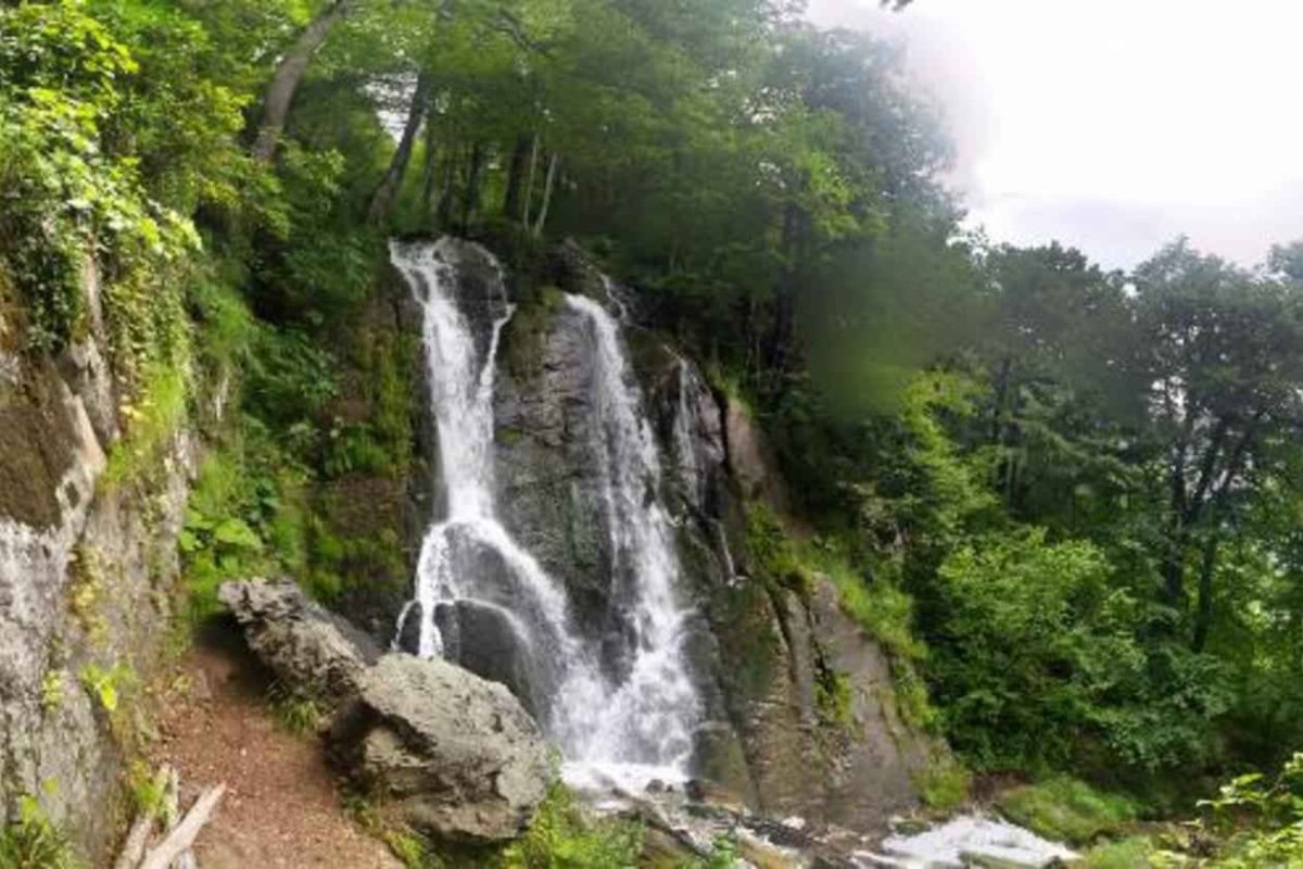Кейву водопад Сочи