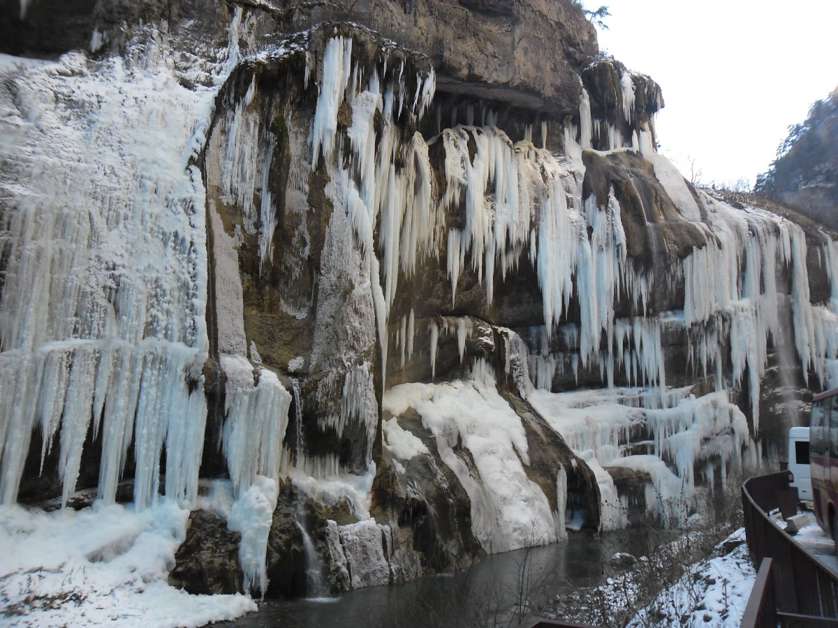 Медовые и Чегемские водопады