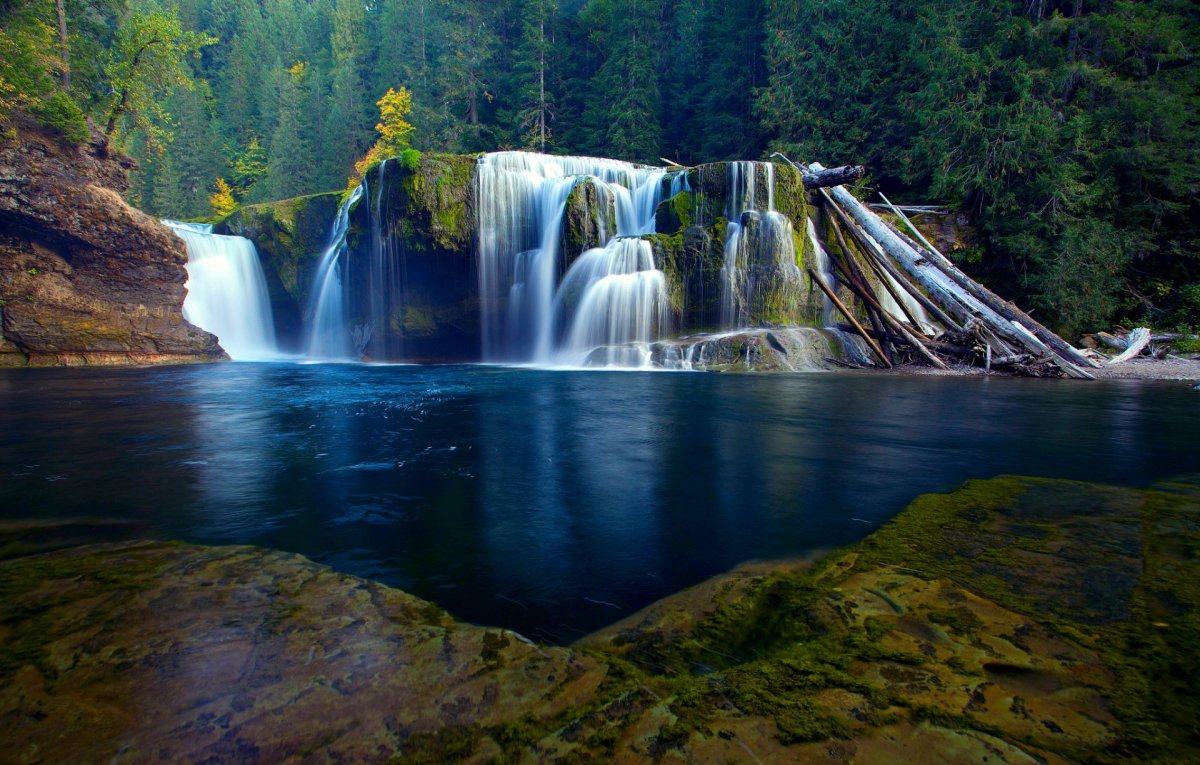 Уотертон-Лейкс водопад