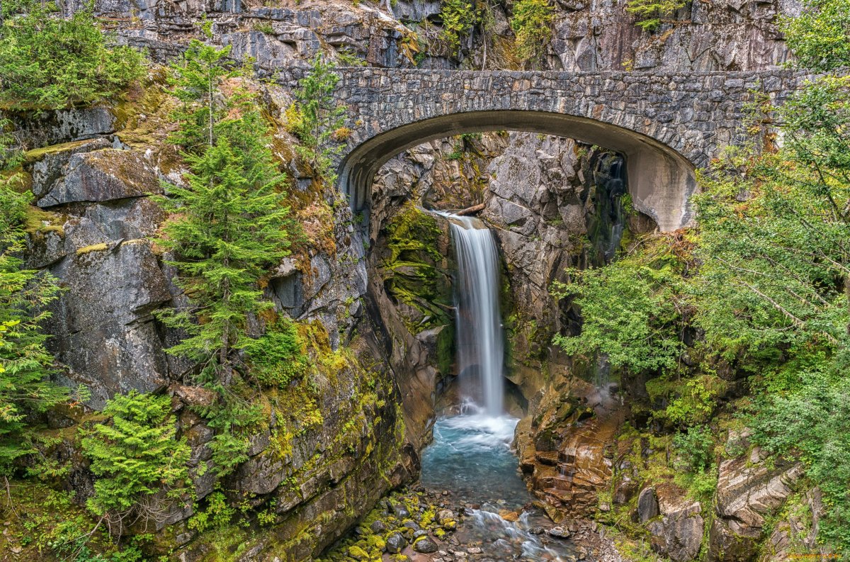 Rainier National Park водопад