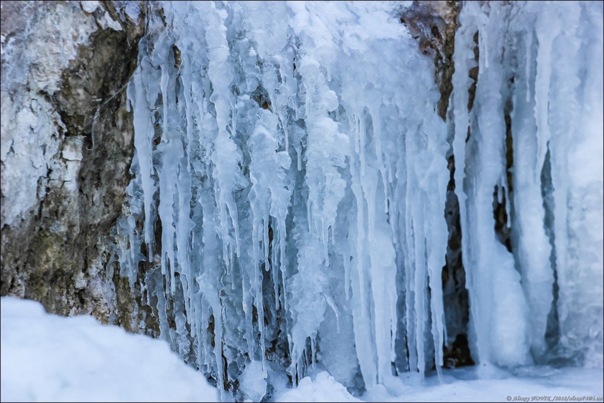 Замерзший Камышлинский водопад