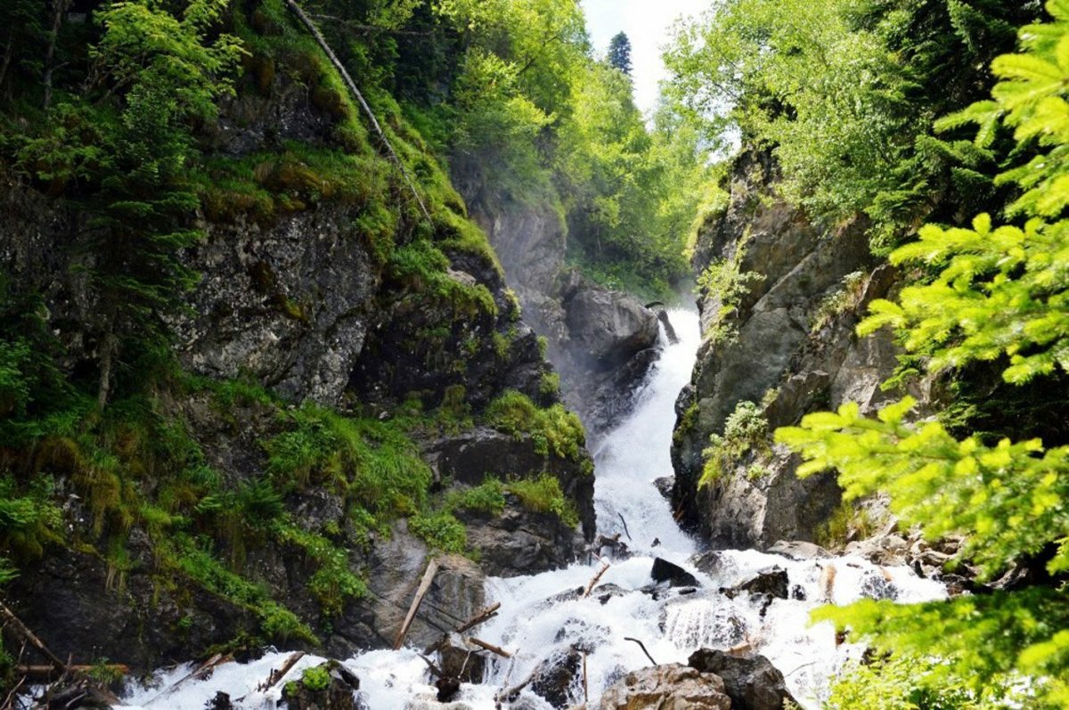 Белореченский водопад Архыз