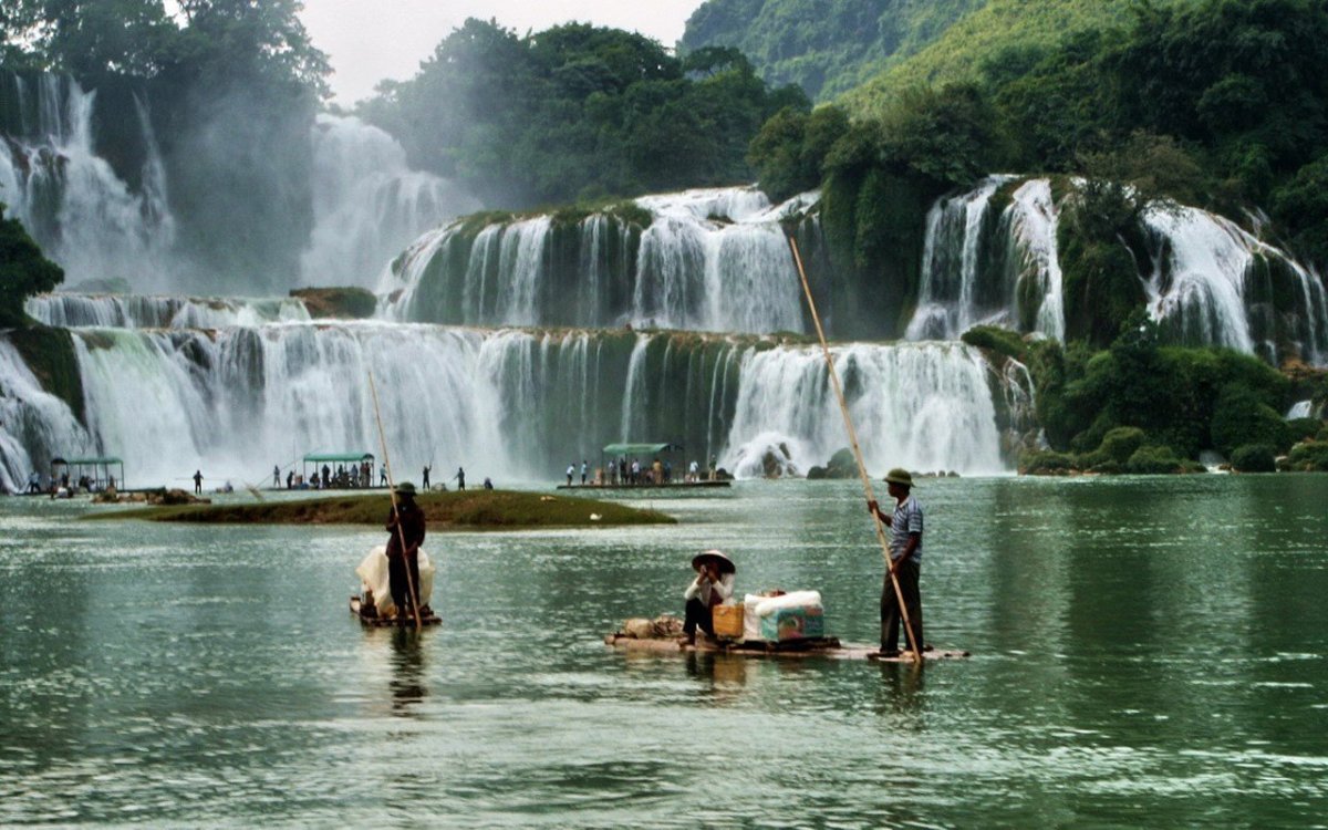 Kalandula Falls