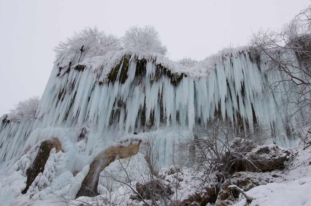 Царские водопады зимой