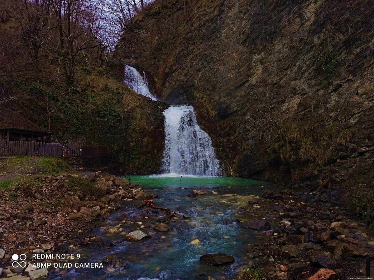 Змейковские водопады осень