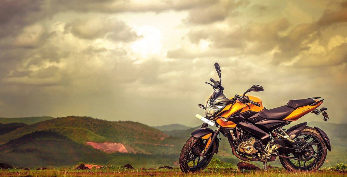 Bajaj NS 200 Wallpaper