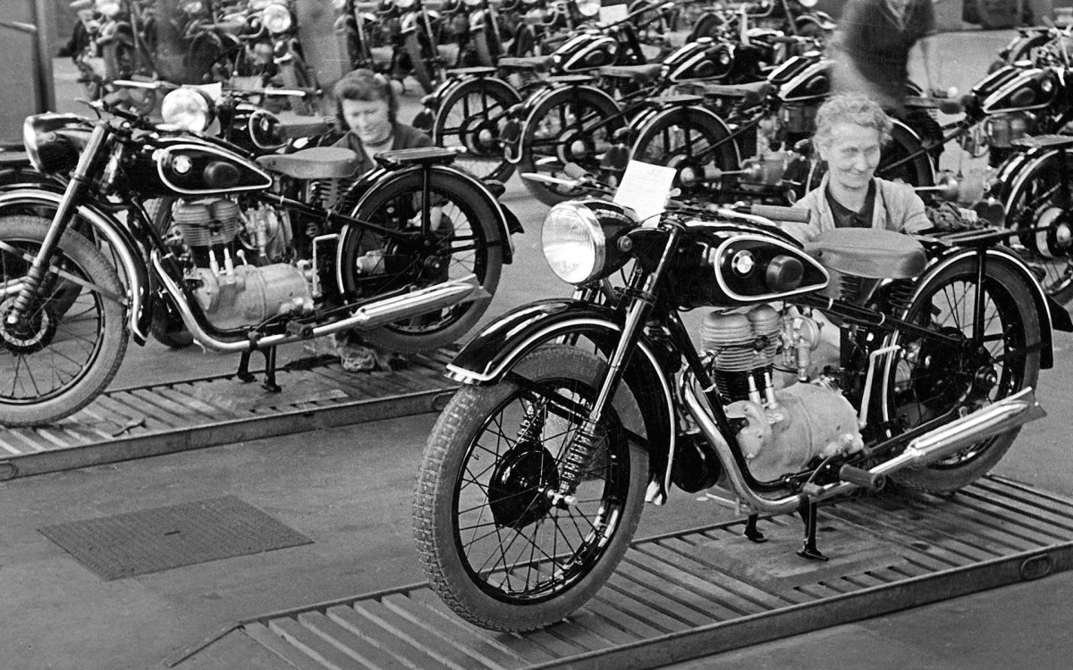 BMW r24 мотоцикл