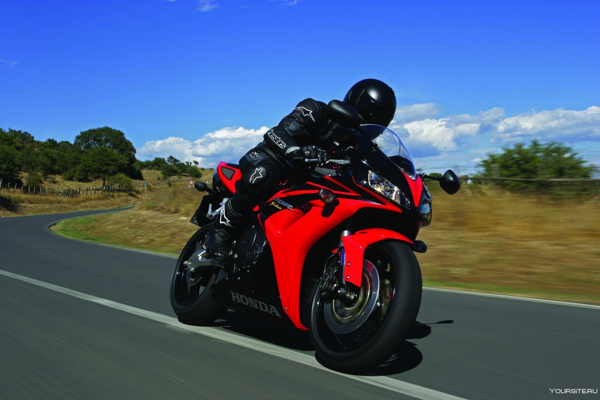 Honda cbr1000rr Fireblade на обои