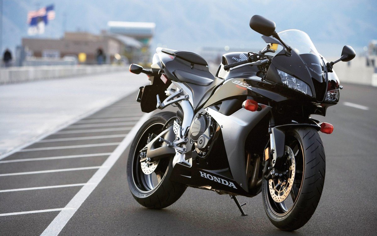 Мотоцикл Honda CBR