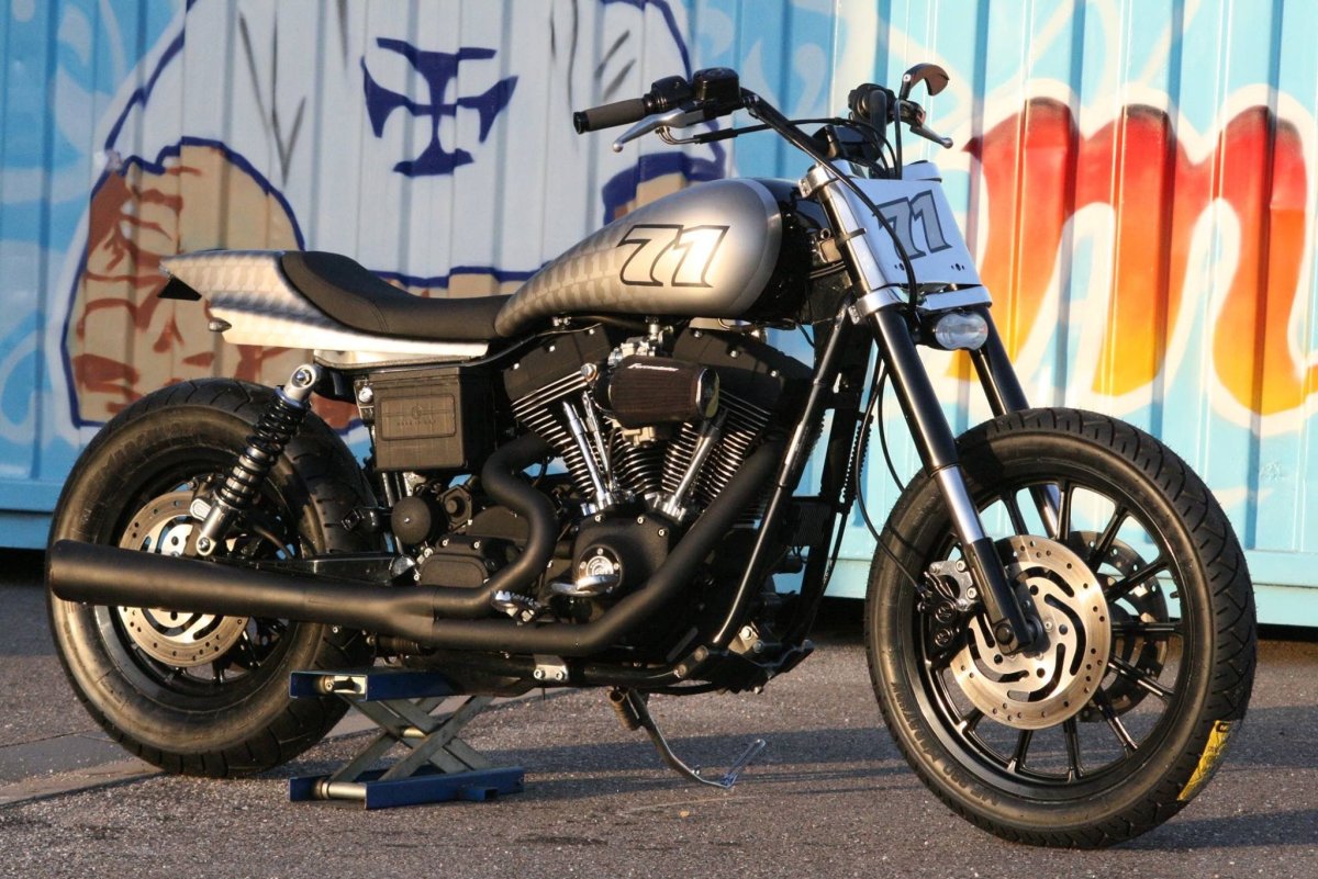 Harley Davidson Dyna Cafe Racer