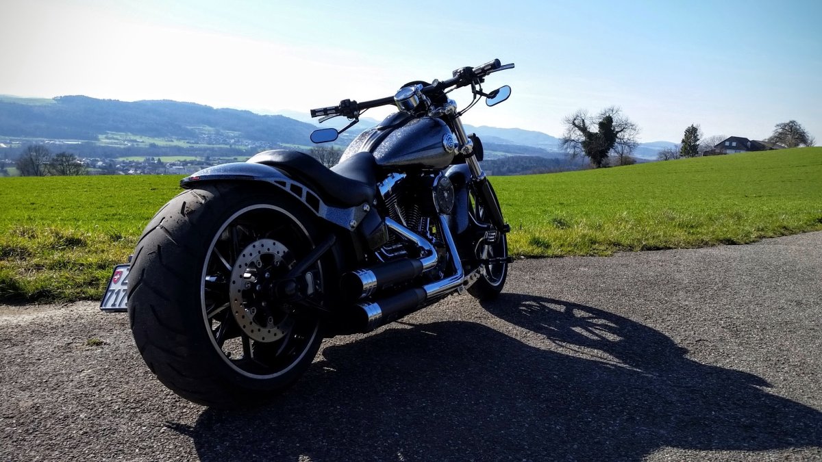Suzuki Boulevard m109r