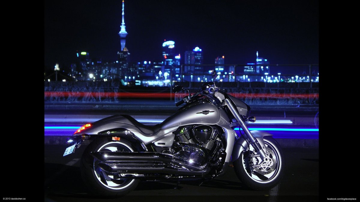 Suzuki Boulevard m109