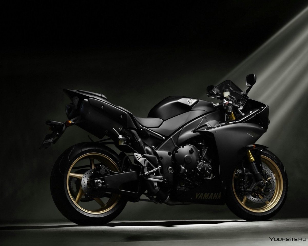 Yamaha YZF-r1 черный
