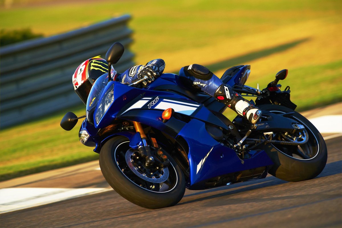 Мотоцикл Yamaha YZF-r6