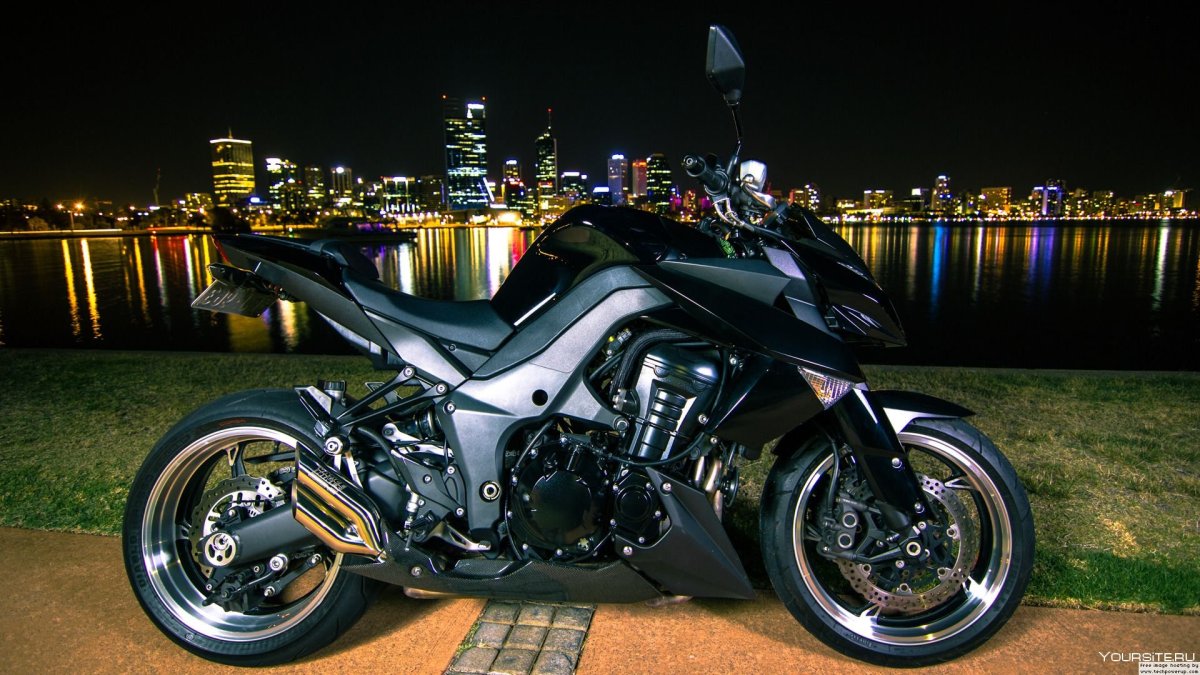 Мотоцикл Кавасаки z1000