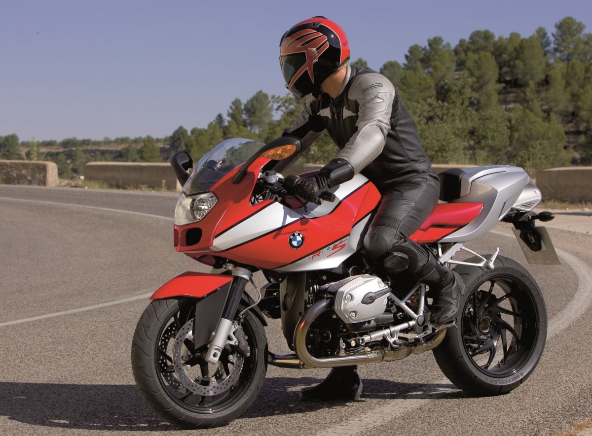 БМВ r6 мотик