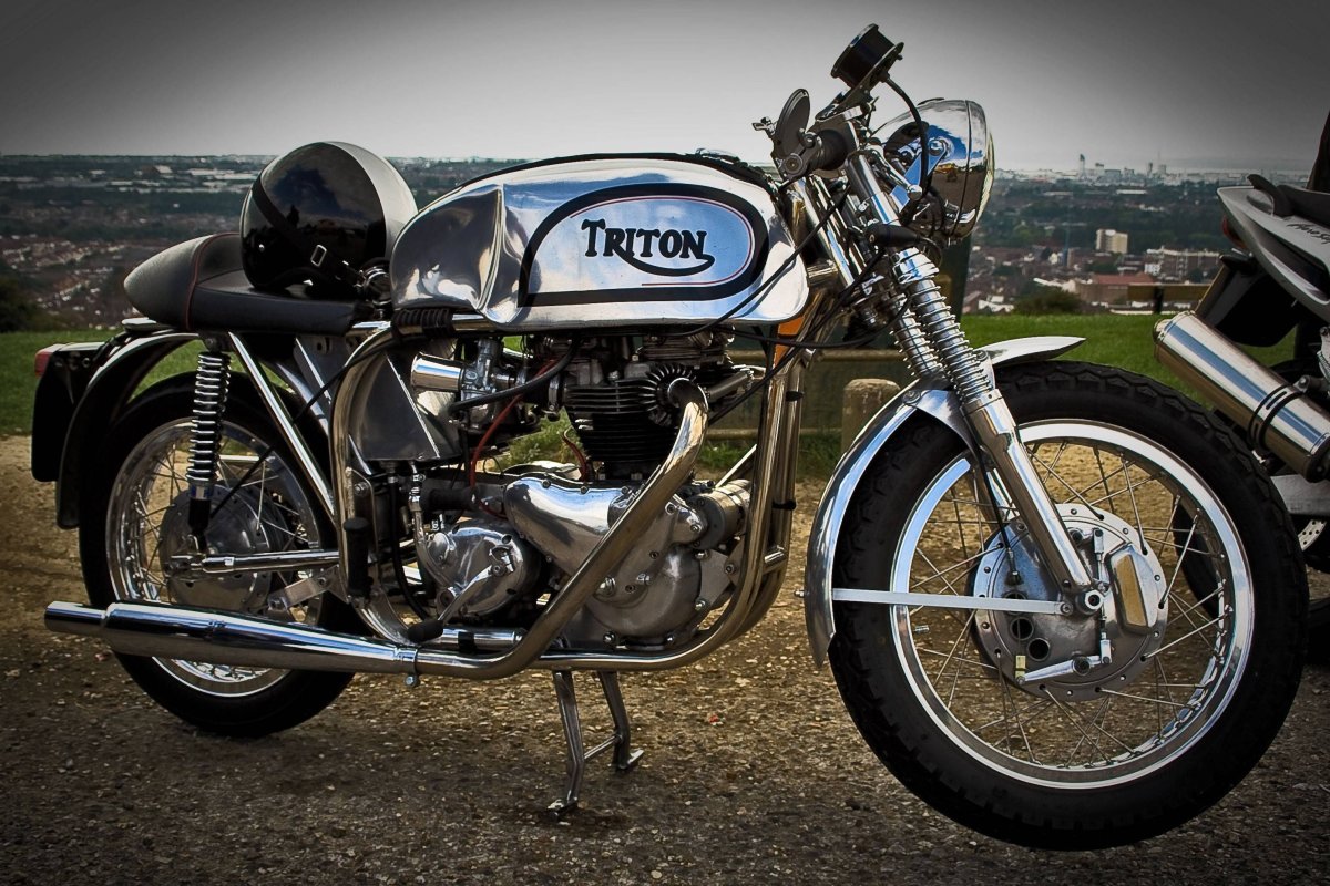 Triumph Bonneville frame