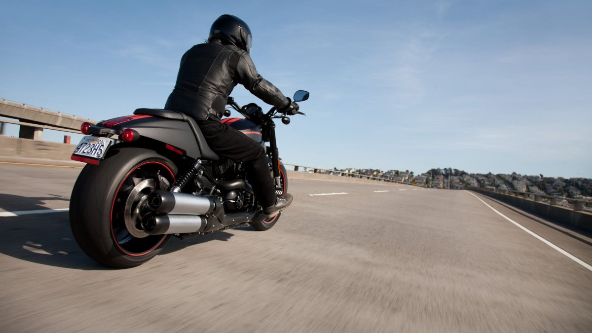 Харлей Дэвидсон v-Rod 2012