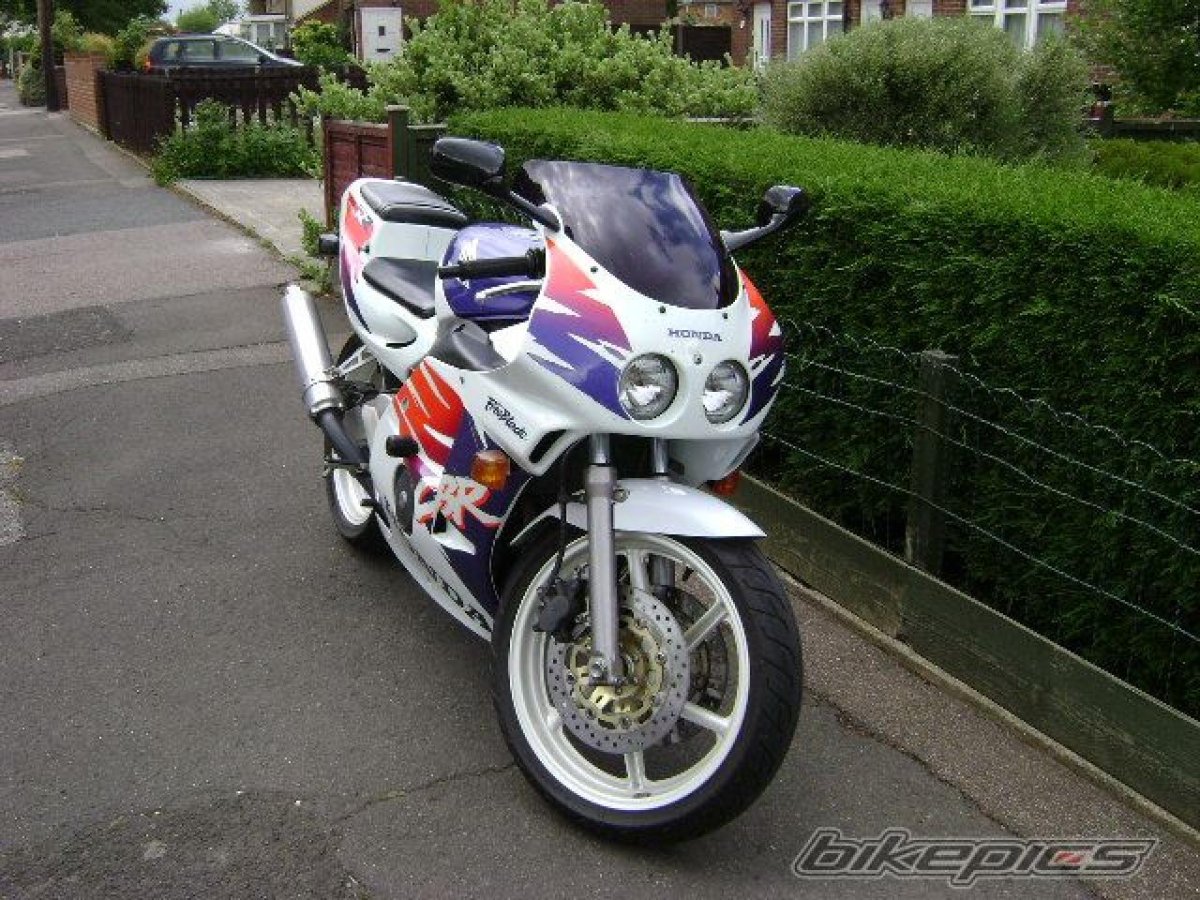 Хонда CBR 250 RR 1994