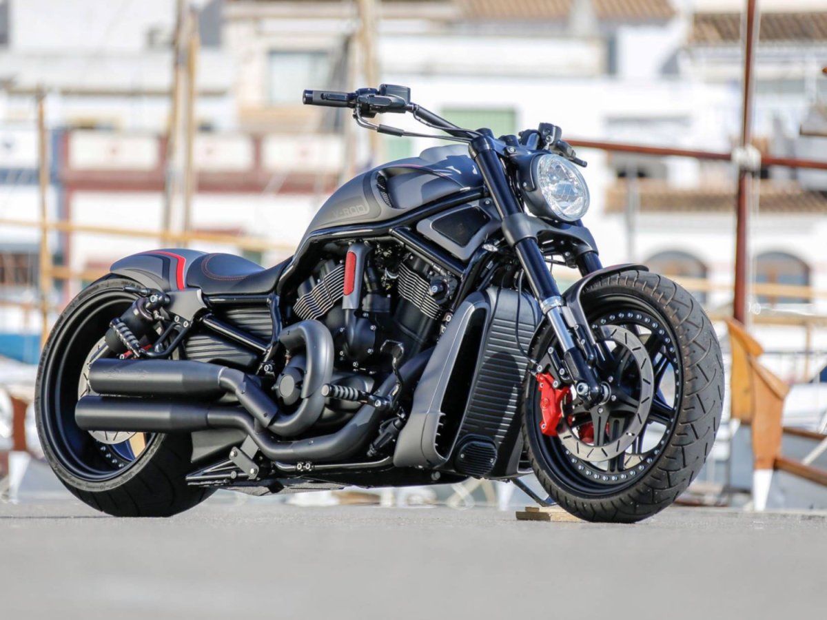 Harley Davidson v-Rod Драгстер