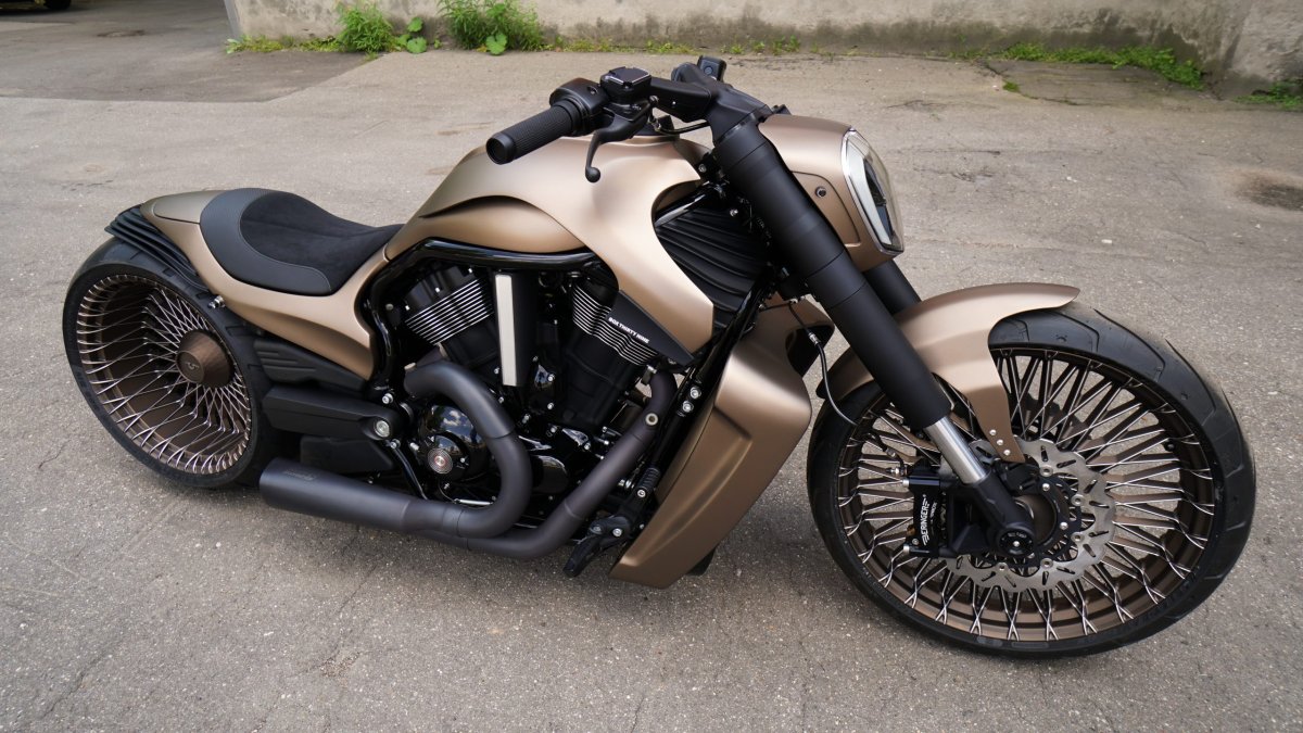V Rod box39
