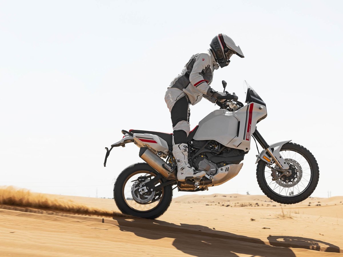 Ducati Desert x – лучший турэндуро 2022 для внедорожья