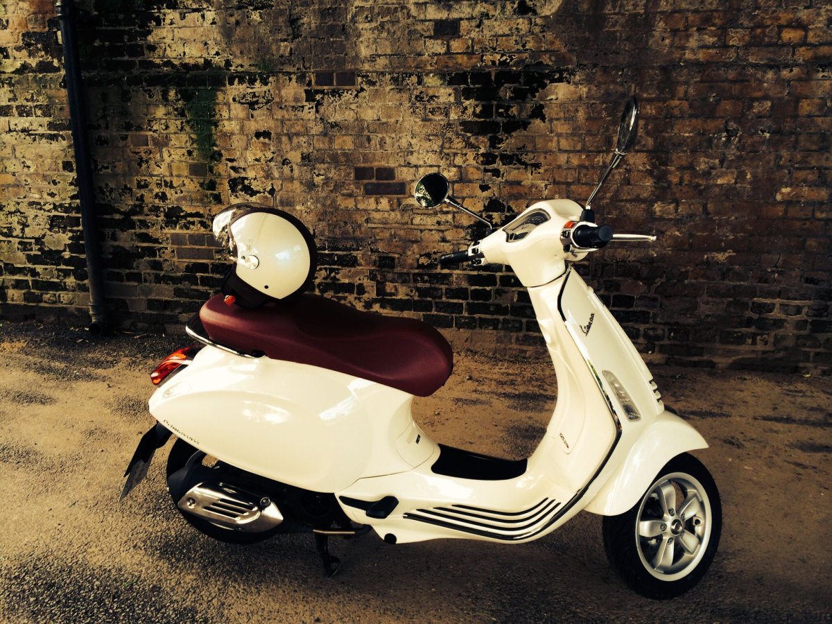 Vespa мотороллер gt