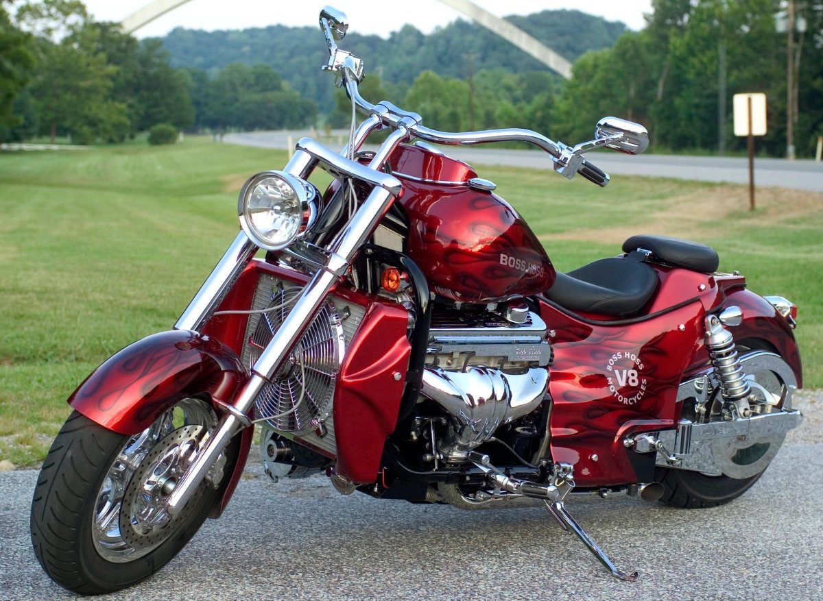 Мотоцикл Boss Hoss v8