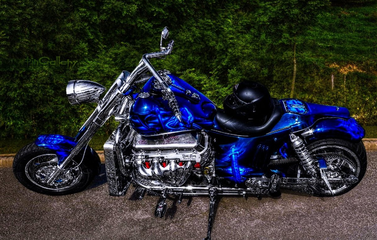 Мотоцикл Boss Hoss v8