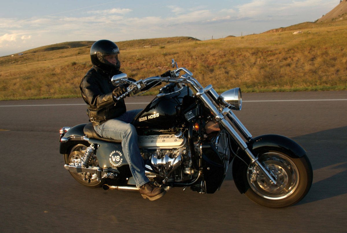Мотоцикл Boss Hoss v8
