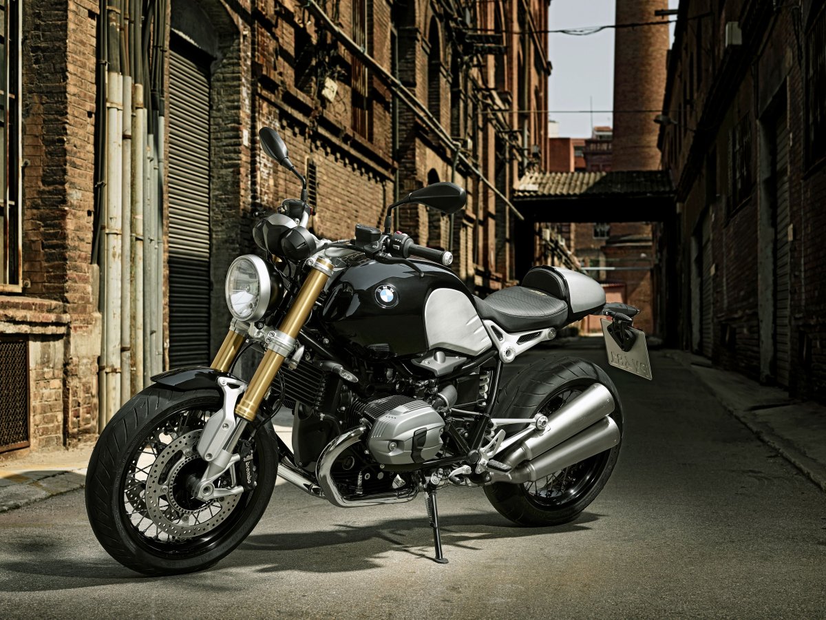 Мотоцикл BMW r9t