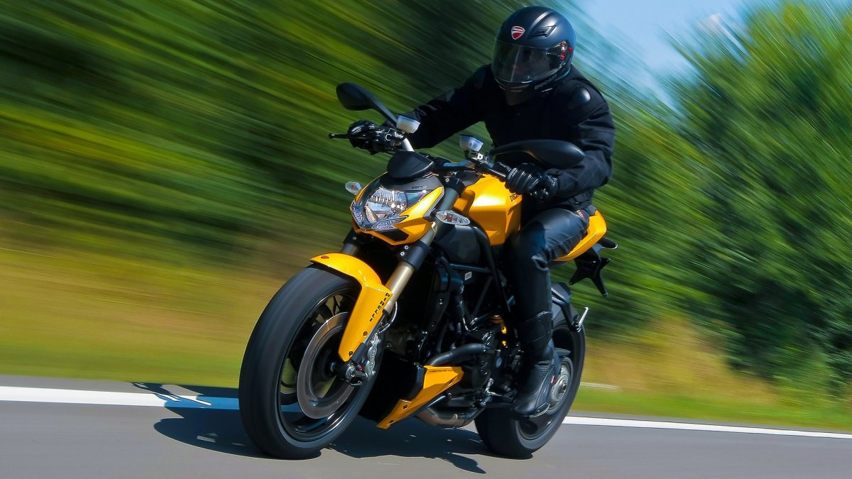 Ducati Streetfighter 848 Black