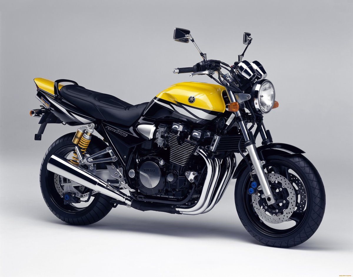 Мотоцикл Ямаха XJR 1300