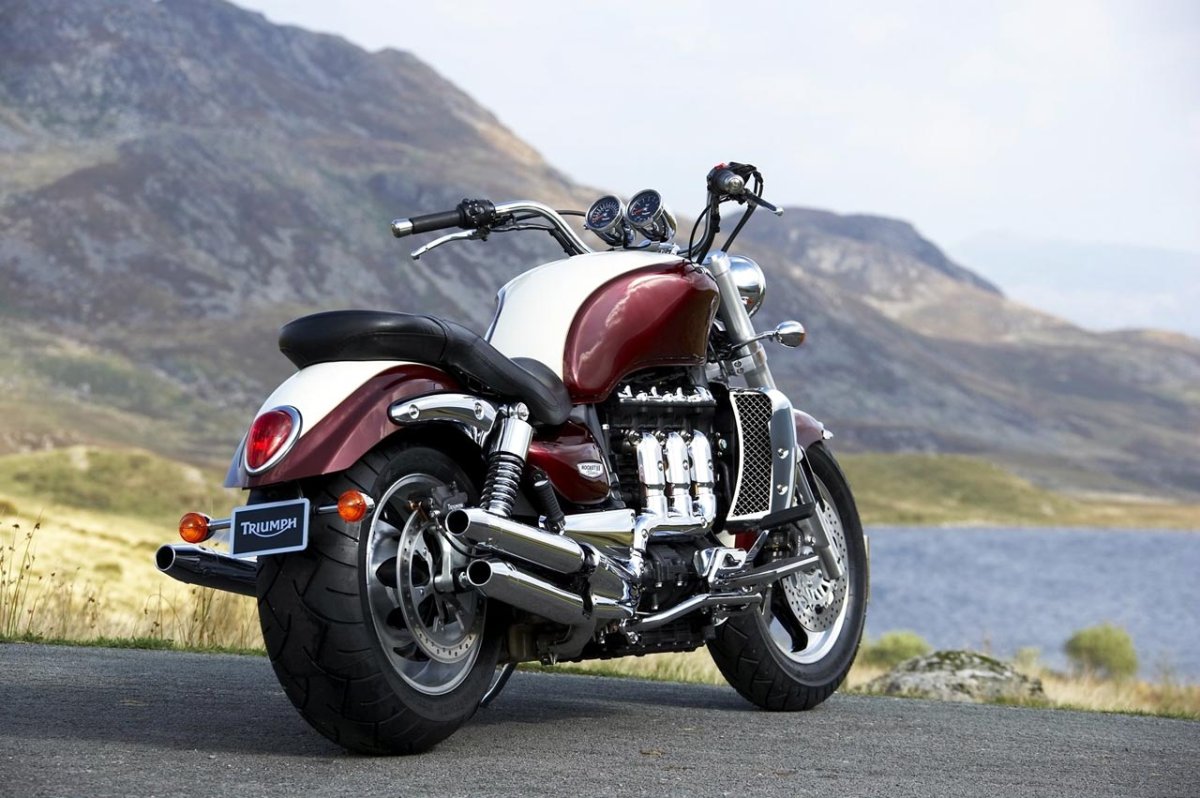 Triumph Rocket 3