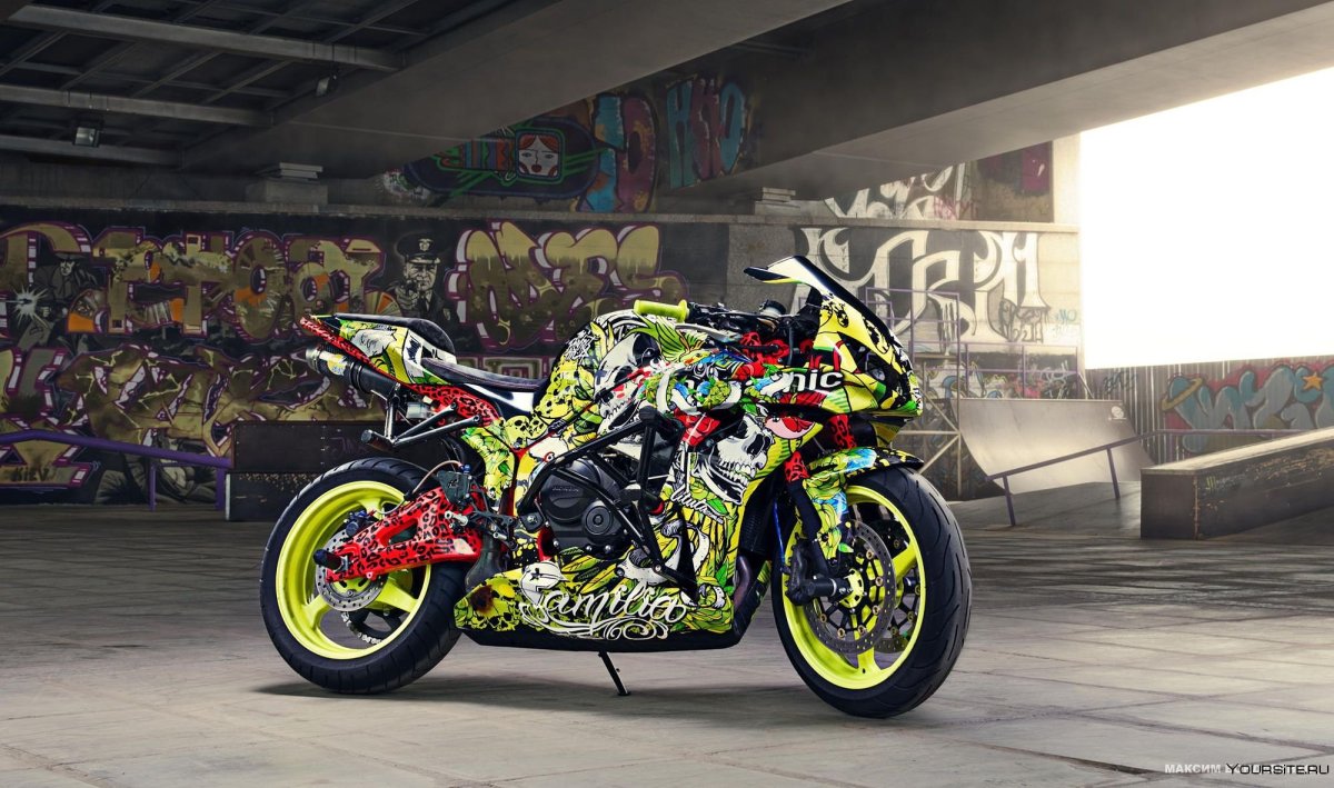 Honda cbr600rr под стант