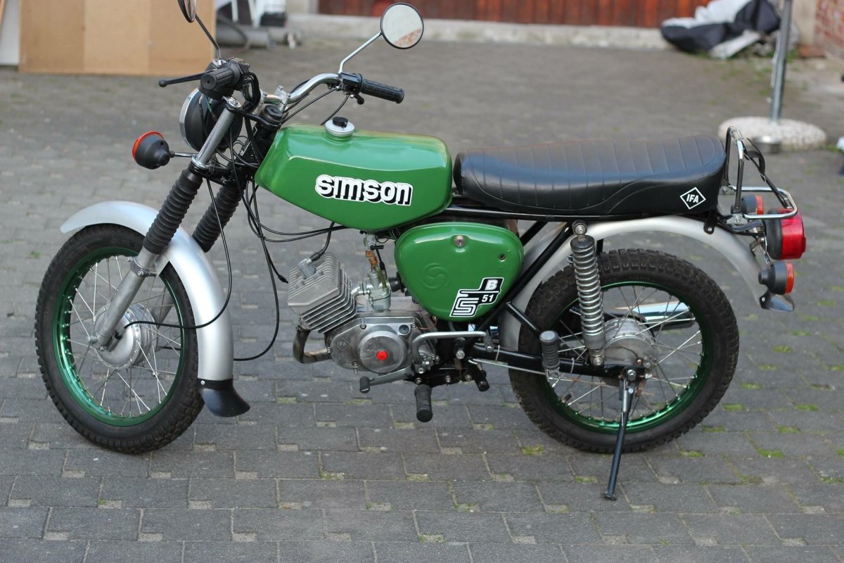 Мотоцикл Simson s51