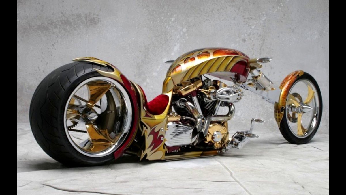 Мотоцикл 17. Yamaha BMS Chopper