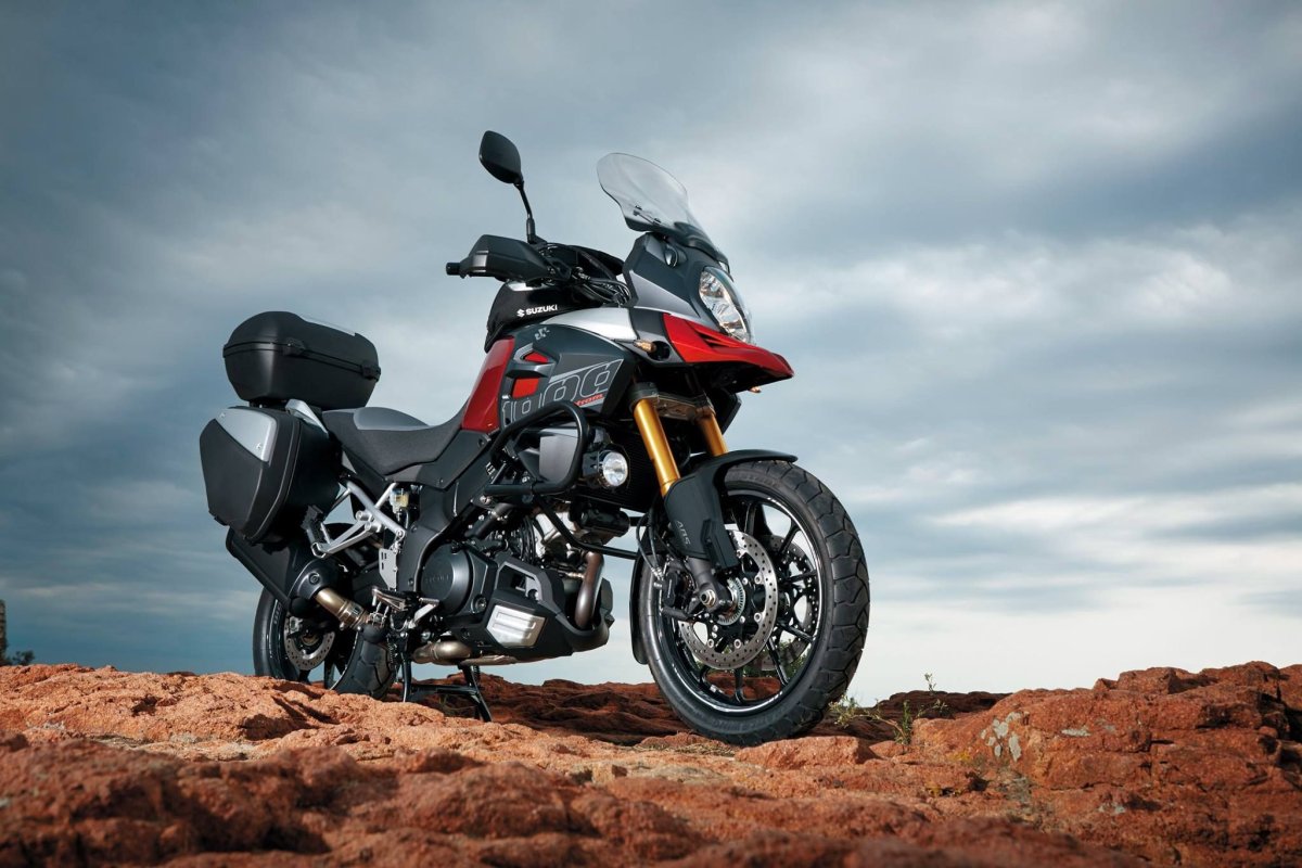 Suzuki Storm 1000