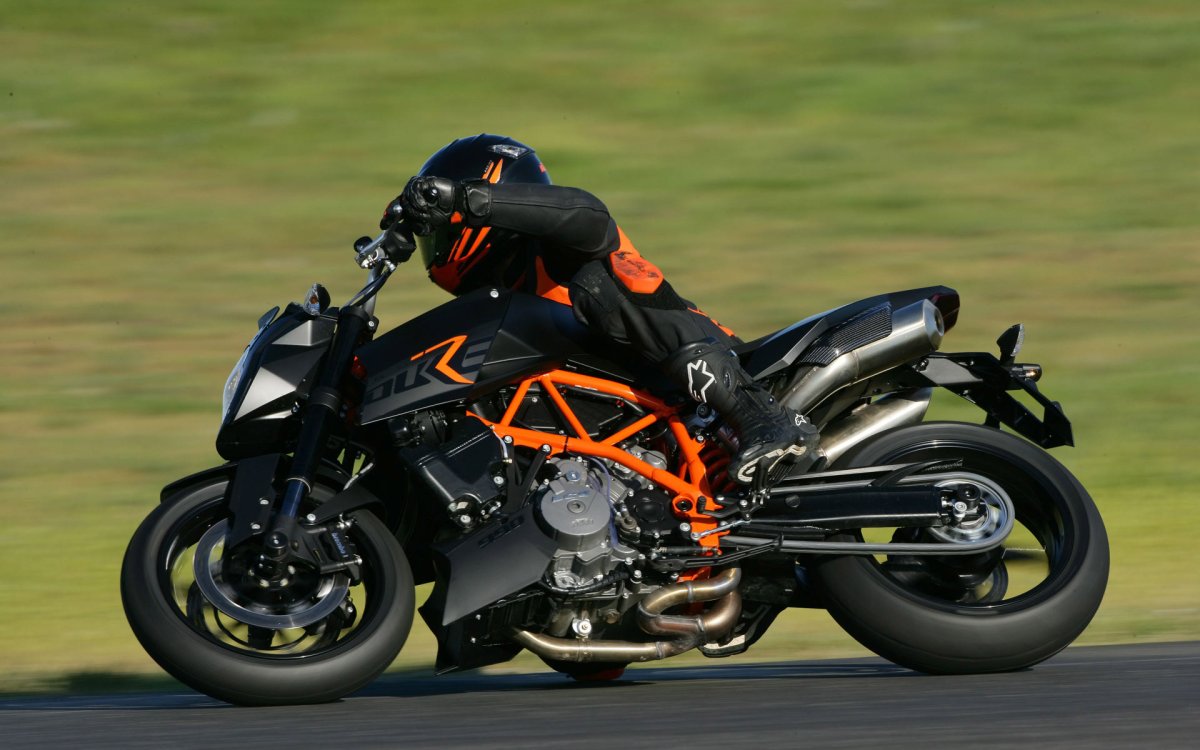 КТМ Дюк 1200