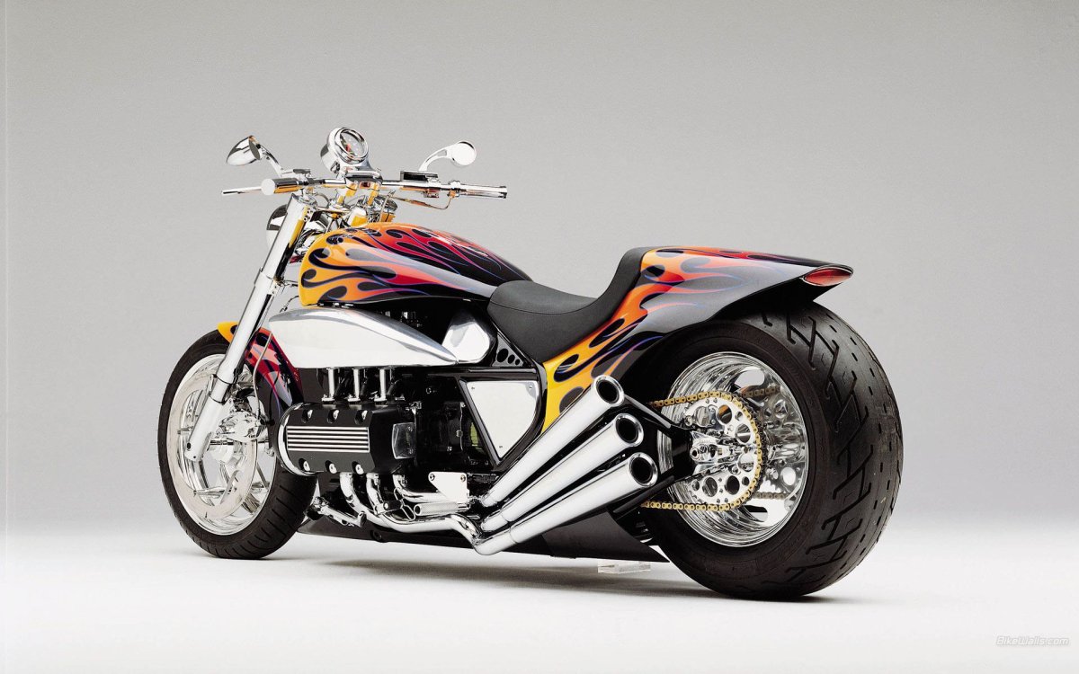 Мотоцикл Honda v6