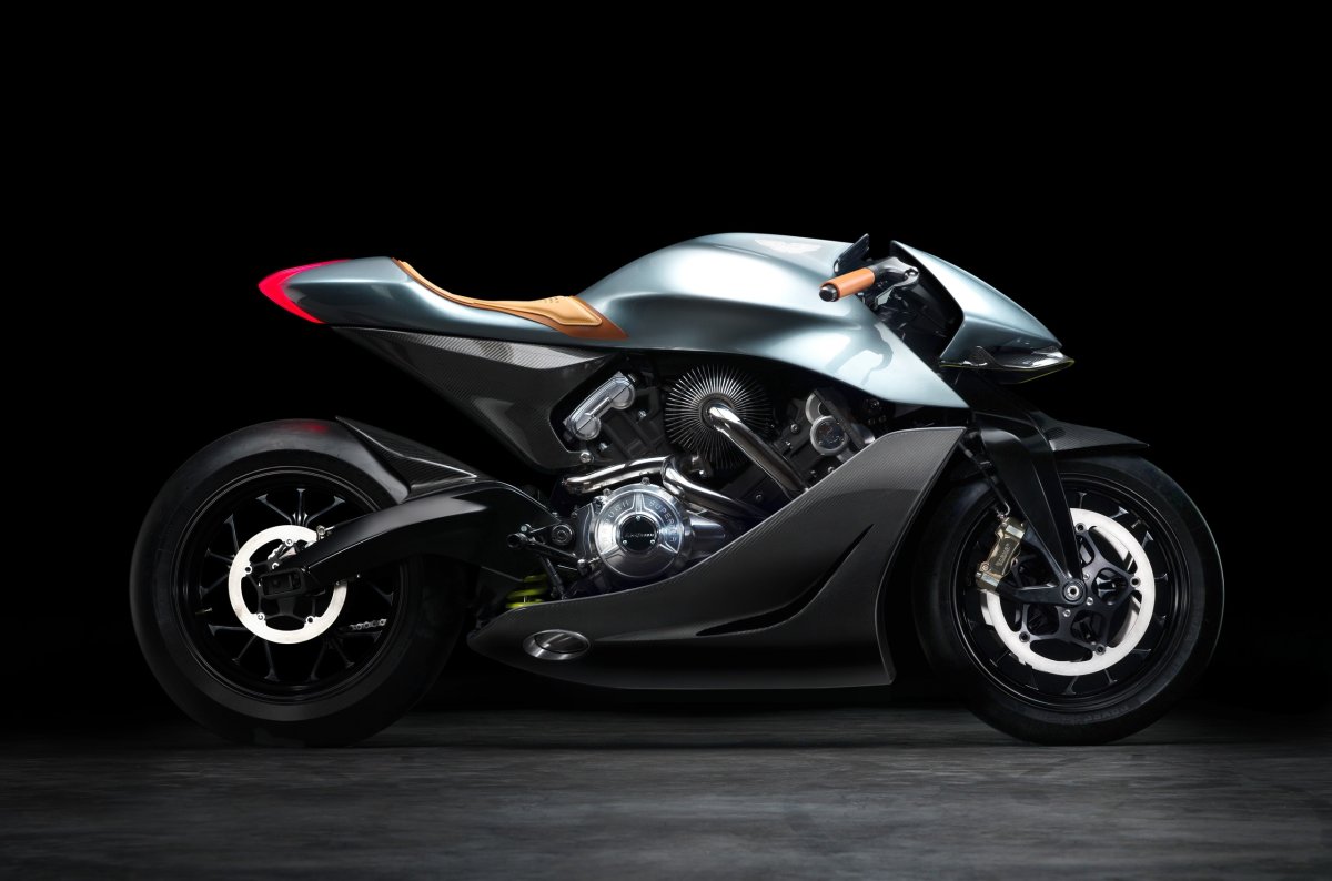 Aston Martin amb001 brough Superior