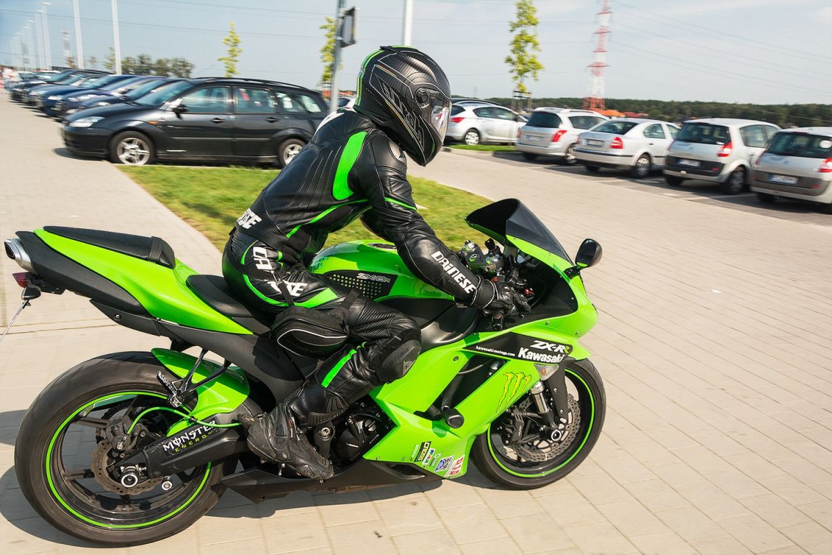 Kawasaki ZX-6 Ninja 2015
