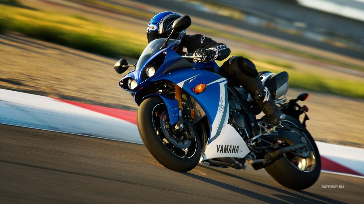 Yamaha YZF r1 Золотая